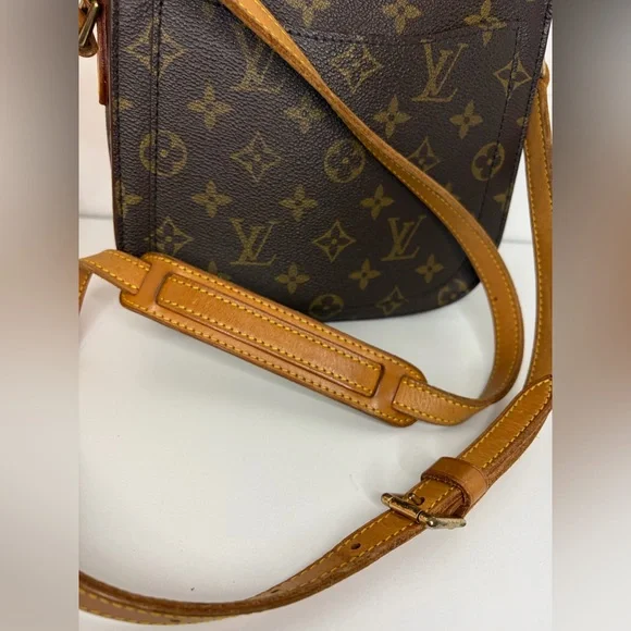 Louis Vuitton Saint Cloud MM Monogram Crossbody Bag St. Cloud - Picture 9 of 15